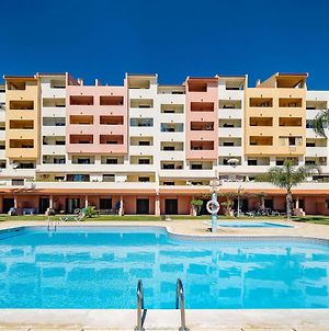 Lovelystay - Bela Vista 3Bdr Duplex Penthouse With Pool Αλμπουφέιρα Exterior photo