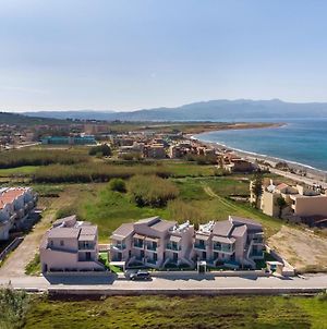 Aegean Breeze Luxury Apartments Μάλεμε Exterior photo