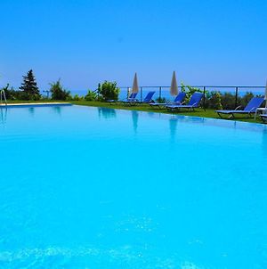 Apartments Escape With Swimming Pool - Pelekas Beach, Corfu Exterior photo