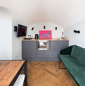 Newly Refurbished Flat With Patio. By Hyde Park Διαμέρισμα Λονδίνο Exterior photo