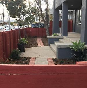 2Bed 1Bath Close To Downtown Lb, La And Oc. Διαμέρισμα Λονγκ Μπίτς Exterior photo
