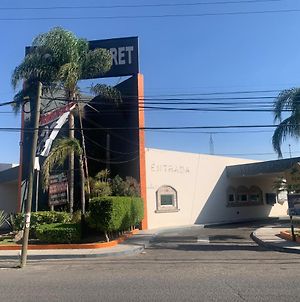 Motel Xcaret Γκουανταλαχάρα Exterior photo