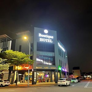 Victoria Station Hotel Melaka Exterior photo