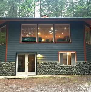 Snowline Cabin #29 - An Ultra Custom Family Vacation Home! Glacier Exterior photo