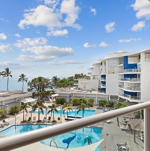 Two Bedroom Hamptons In Upmarket Resort - Ocean Views Χέρβεϊ Μπέι Exterior photo