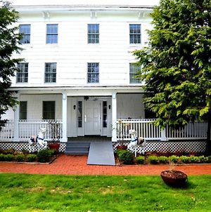 Harpoon House Bed and Breakfast Southampton Exterior photo