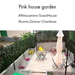 Pink House Garden Ξενοδοχείο Μοντερόσο αλ Μάρε Exterior photo