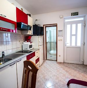 Apartment Franic Ποντστράνα Exterior photo