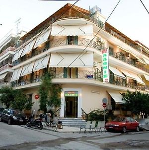 Ξενοδοχείο Άδωνις Λουτρά Αιδηψού Exterior photo