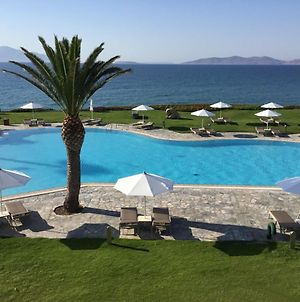 Neptune Luxury Resort Μαστιχάρι Exterior photo