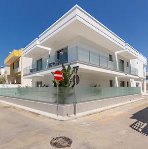 Stella Del Mare Residence By Barbarhouse Torre Pali Exterior photo