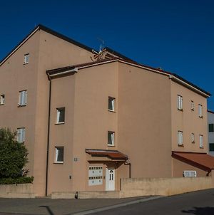 Apartment Novalja Exterior photo