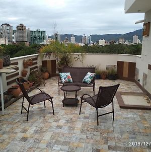 Linda Cobertura Duplex Compartilhada A Duas Quadras Do Mar Διαμέρισμα Itapema Exterior photo