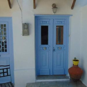 Traditional House In Skyros Village Exterior photo