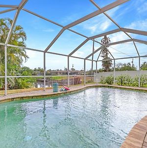 Nostra Palazzo On The Canal - Cape Coral - Roelens Vacations Βίλα Exterior photo