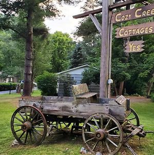 Cozy Creek Cottages Maggie Valley Exterior photo