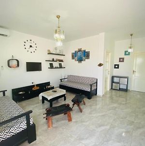 Un Emplacement Exceptionnel Διαμέρισμα Τύνιδα Exterior photo