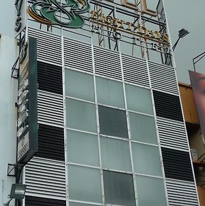 Godori Hotel Τζόχορ Μπάχρου Exterior photo
