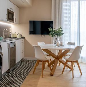 Barcelona Touch Apartments - Progres Οσπιταλέτ ντε Λιοβρεγάτ Exterior photo