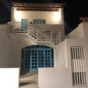 Casa Beco Das Garrafas - A Melhor Localizacao Βίλα Prado Exterior photo