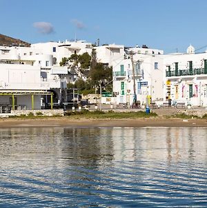 Cycladic Summer Living Right On The Bay And Beach! Πάρος Exterior photo