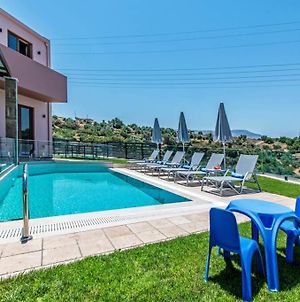 Villa Anthi, A Modern Villa With Salted Water Pool,Hot Tub & Bbq! Ρέθυμνο Exterior photo