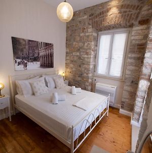 La Cantada - Renovated Apartment In Corfu Town Exterior photo