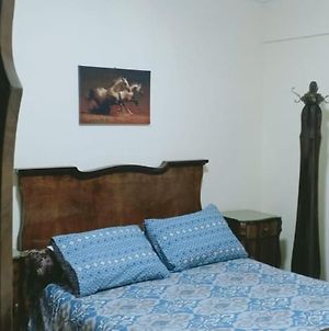 Entire Cozy Apartment - Khalid Ibn El Waleed Αλεξάνδρεια Exterior photo