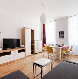 Vienna Living Apartments - Raffaelgasse Exterior photo