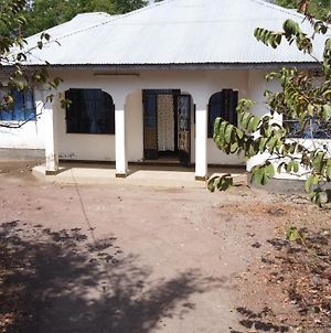 Ewaso Maasai Apartment Μόσι Exterior photo