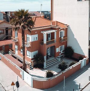 Green Coast Surf House Bed and Breakfast Espinho  Exterior photo