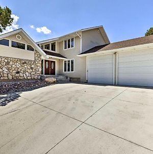 Cedar City Family Home With Game Room And Yard! Exterior photo