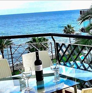 Mi Capricho 2F Beachfront- Apartment With Sea View - Costa Del Sol Sitio de Calahonda Exterior photo