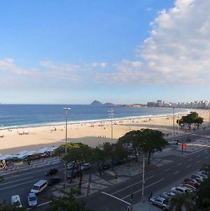 Pineapples Atl702 - Apartamento 3 Quarto Com Vista Para A Praia De Copacabana Διαμέρισμα Ρίο ντε Τζανέιρο Exterior photo