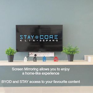 Stayatcore Cyp Σεπάνγκ Exterior photo