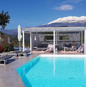 Galini Breeze - Full Resort For 8-12 Persons - Private Villa And 4 Studios - 2 Pools - Sea View - Garden Αγία Γαλήνη Exterior photo