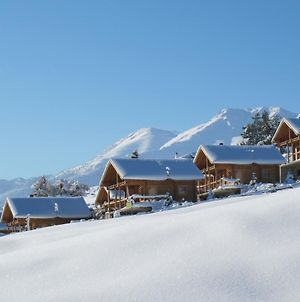Υάδες Mountain Resort Corinth Exterior photo