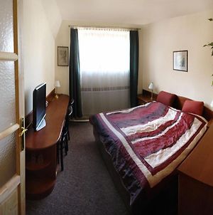 Hotel Babi Lom Lelekovice Room photo