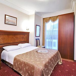 Grand Eyuboglu Hotel Κωνσταντινούπολη Room photo