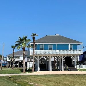 Casita At The Pass - Cute Beach Getaway, Filtered Views Of Gulf And Bay! Βίλα Freeport Exterior photo