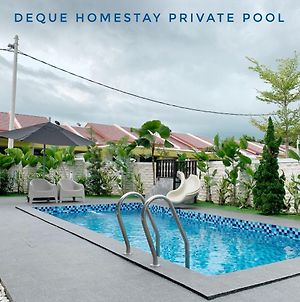 Rooma Deque With Private Pool Malacca Exterior photo