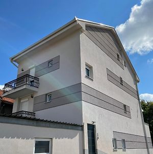 Apartmani Gacic- Σάμπατς Exterior photo
