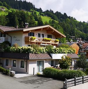 Haus Monika Διαμέρισμα Brixen im Thale Exterior photo