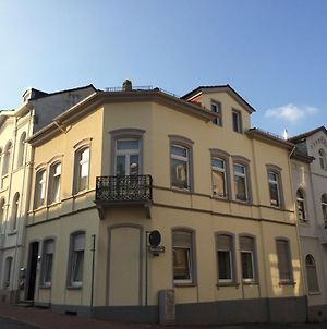 Grosses Und Helles Innenstadt Apartment - Ferienwohnung Bad Homburg vor der Höhe Exterior photo