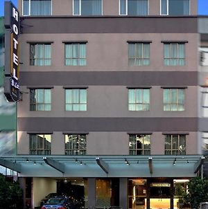 Yangtze Hotel 长江酒店 Τζόχορ Μπάχρου Exterior photo
