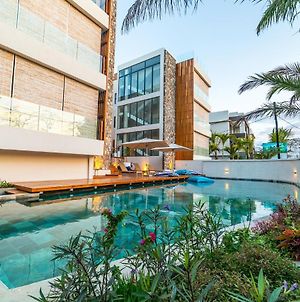One Bay Residence Modern Contemporary Apartment Flat 4 Grand Bay Exterior photo