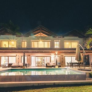 Luxurious Villa At Puerto Bahia With Great Views Samana Exterior photo
