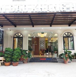 Khang Hotel Κον Ντάο Exterior photo