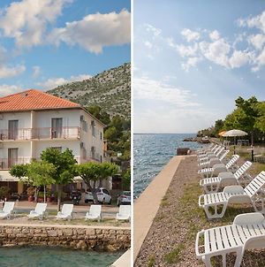 Pansion Andelko Bed and Breakfast Starigrad Paklenica Exterior photo