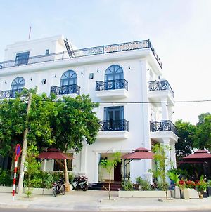 Kim Ngan II Hotel Κον Ντάο Exterior photo